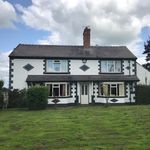 Profile Picture of Natalie and Steven Heighway (@queensbridgefarm_renovation) on Instagram