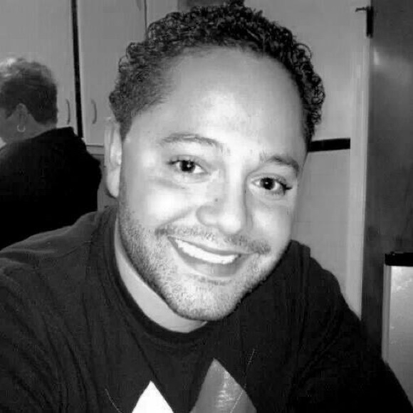 Profile Picture of Daniel Marrero (@poshden8) on Poshmark