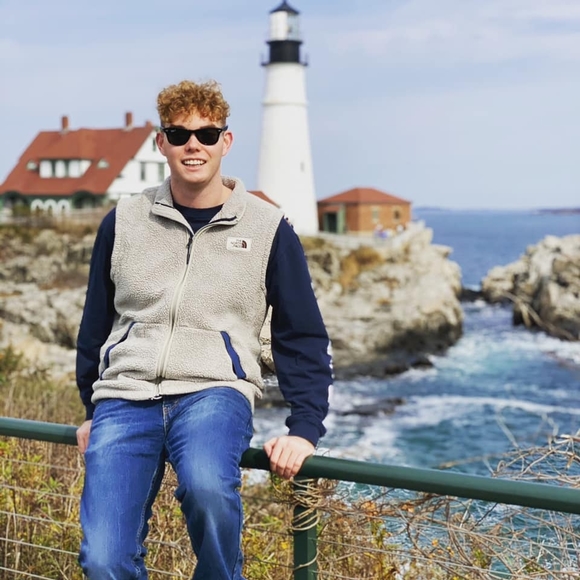 Profile Picture of Jared Hinkle (@jaredh1288) on Poshmark