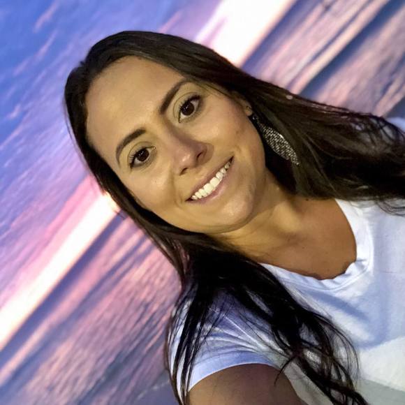 Profile Picture of Katia De lima silva (@tita_katia) on Poshmark