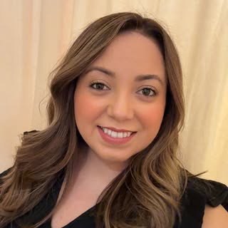 Profile Picture of Ana Y. Aguilar (@anayaguilar) on Instagram