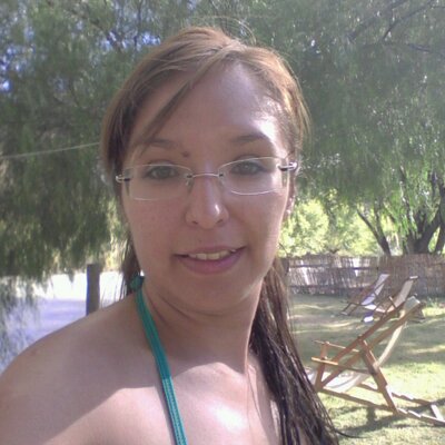 Profile Picture of Marcela Centeno (@marc_centeno09) on Twitter