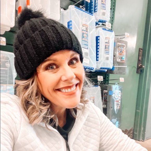 Shiela l Escobedo - Poshmark Profile Picture of Shiela l Escobedo (@shielaescobedo) on Poshmark