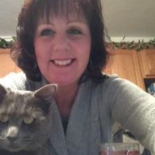 Profile Picture of Robin Bumpus (@rbnewton67) on Twitter