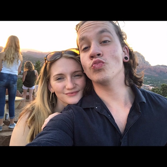 Profile Picture of Trevor Hinshaw (@trevorhinshaw) on Poshmark