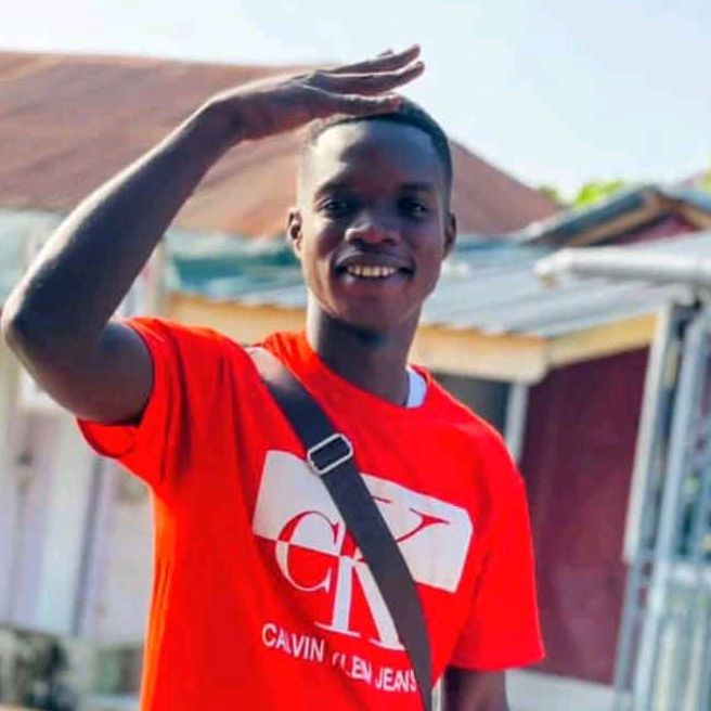 Profile Picture of Aaron (@aaronkoki) on Tiktok