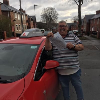 Profile Picture of Mike Bignell (@MikeBignell10) on Twitter