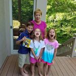 Profile Picture of Barb Boyer Mellis (@barbmellis) on Instagram