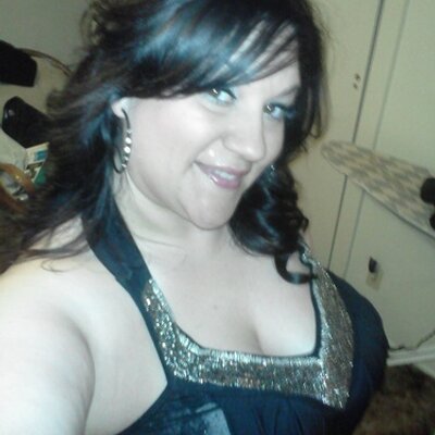 Profile Picture of Lisa Budd (@sweetiepie755) on Twitter