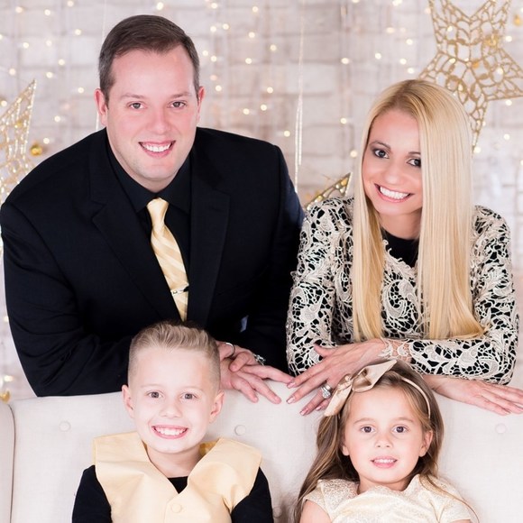 Profile Picture of Edilene Capman (@casteloedi) on Poshmark