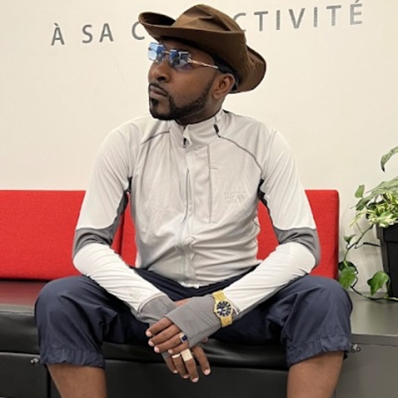 Profile Picture of Cherif Hadjaro (@cherifhadjaro) on Poshmark