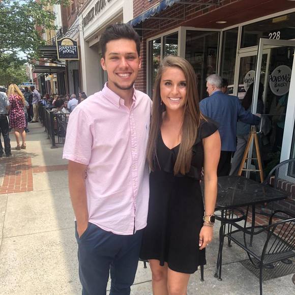 Profile Picture of Jonathan Mason (@jmason95) on Poshmark