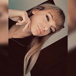 Profile Picture of Pauline (@paulinecarlotta) on Instagram