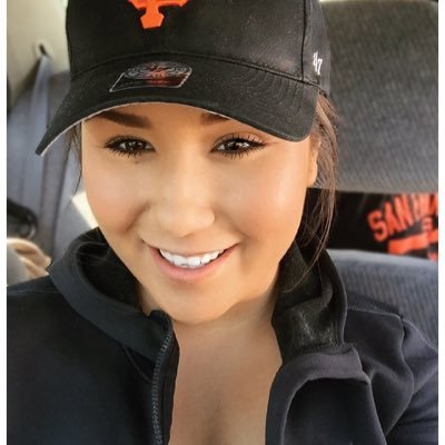 Profile Picture of Mikaela Jimenez (@MissMaryMac__) on Twitter