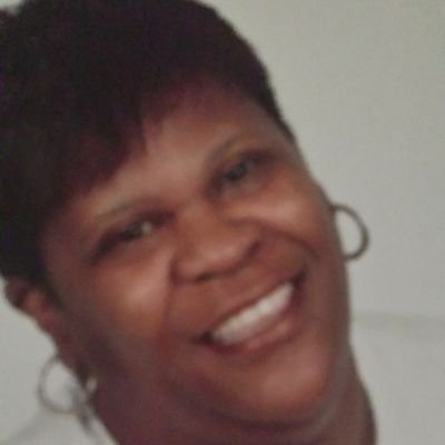 Profile Picture of Cecelia Carson (@cclcrsn) on Twitter