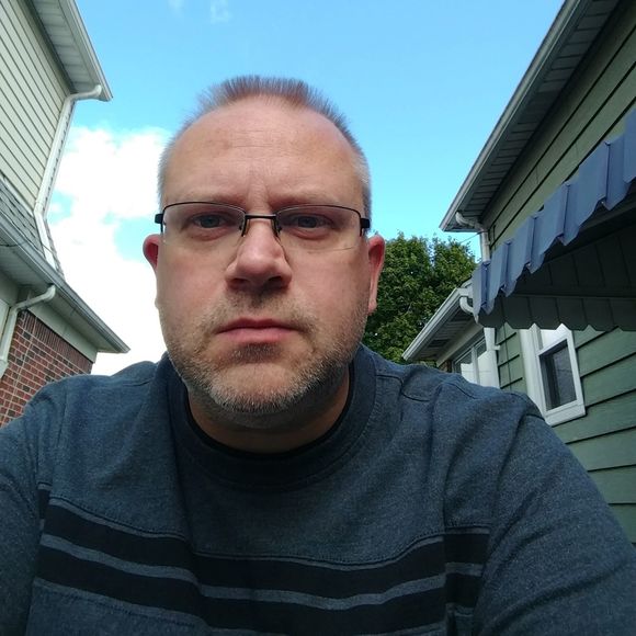 Profile Picture of Bob Schleining (@paganbob) on Poshmark