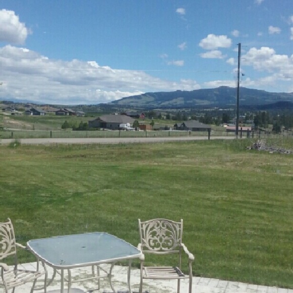 Profile Picture of Amy Hildenstab (@amyhildenstab) on Poshmark