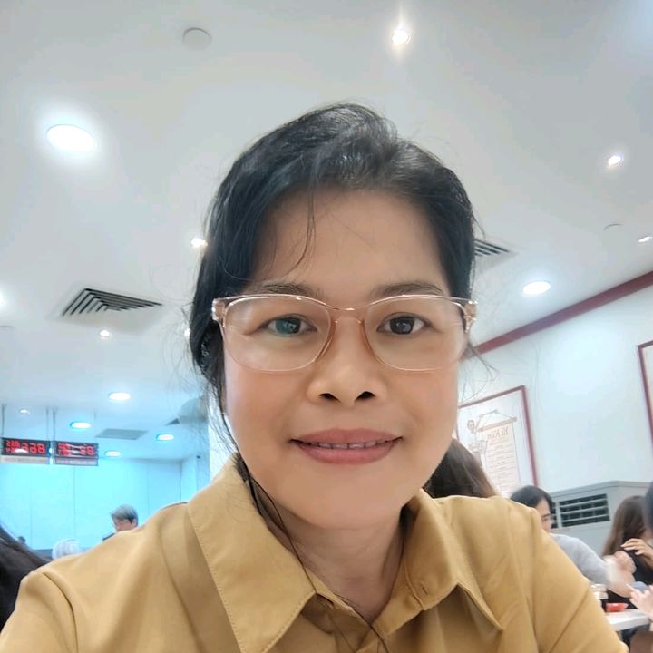 Profile Picture of Ellen Retes (@lenn791) on Tiktok