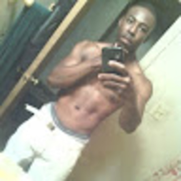 Profile Picture of Terrell Perry (@terrellperry26) on Poshmark