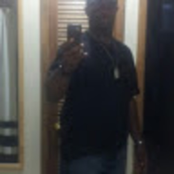 Profile Picture of Charles Hython (@charleshython) on Poshmark