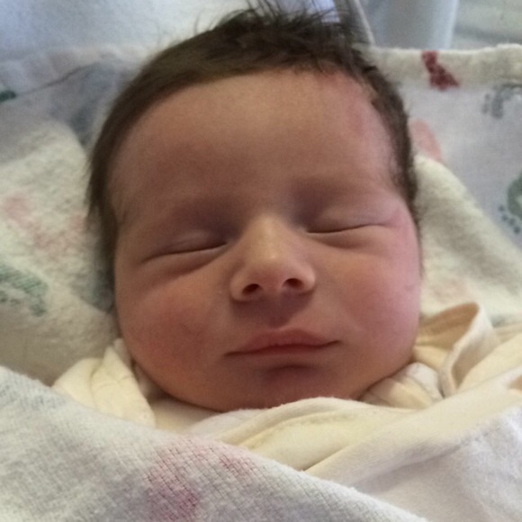 Profile Picture of Elise Vanbuskirk (@elvanbus) on Poshmark