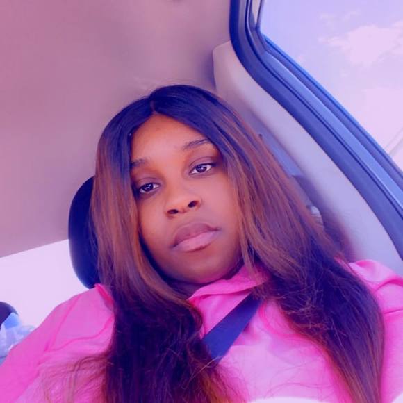 Profile Picture of Lucy Watson (@lucywatson396) on Poshmark