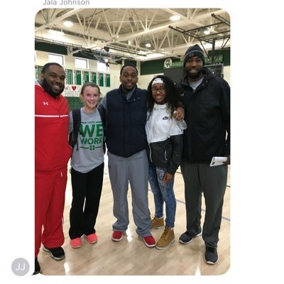 Profile Picture of Greg Davis (@coach_budd22) on Twitter