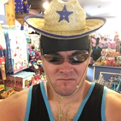 Profile Picture of Andrew Welsh (@ChippSheckler) on Twitter