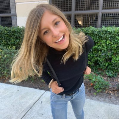 Profile Picture of Emma Mackey (@emmaamackeyy) on Twitter