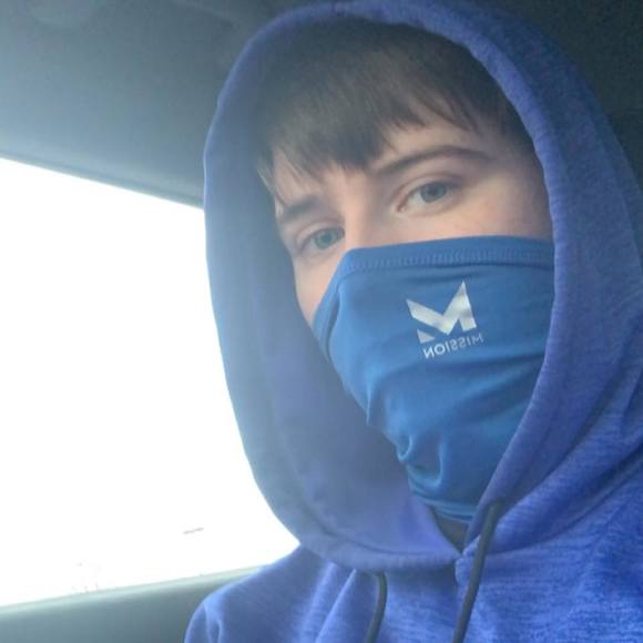 Profile Picture of Stephanie Craig (@irish30) on Poshmark