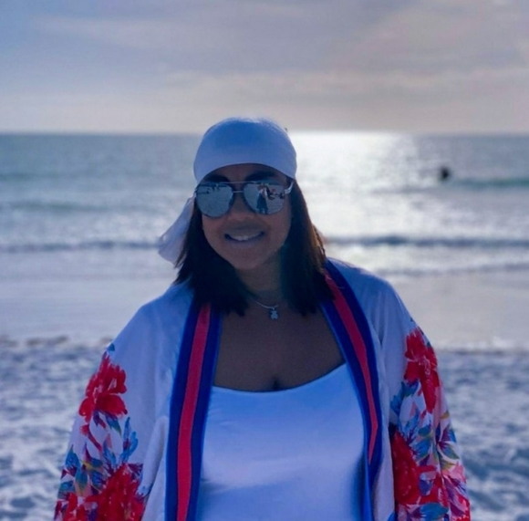 Profile Picture of Zuleika Vizcarrondo (@nerek0304) on Poshmark