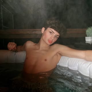 Profile Picture of Joshua Jones (@_joshuajones) on Instagram