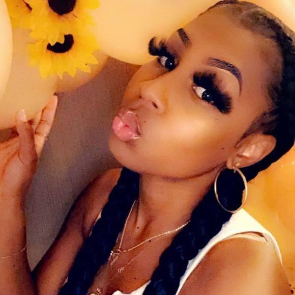 Profile Picture of Pasion Gabourel (@passion323) on Poshmark