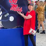 Profile Picture of Jennifer Coburn (@olemissgrl75_) on Instagram