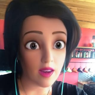 Profile Picture of Julie Embry (@julieembry) on Instagram