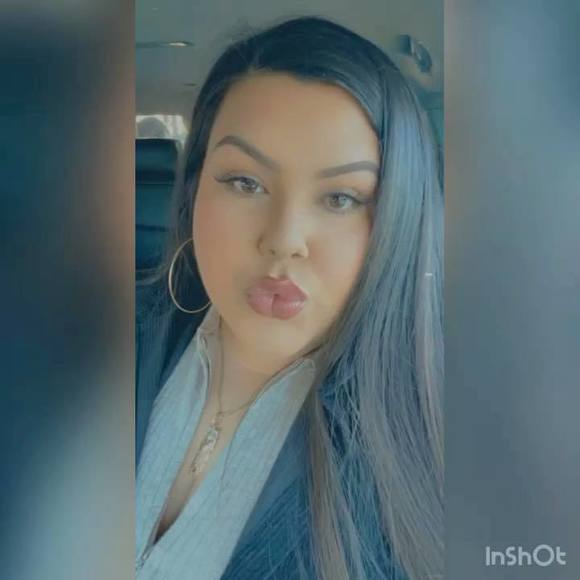 Profile Picture of Ruby Casas (@rubycasas13) on Poshmark
