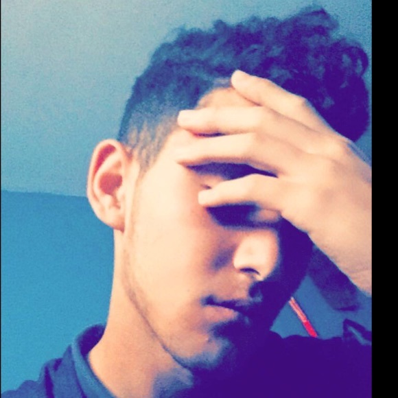 Profile Picture of Michael Palosi (@michaelpalosi) on Poshmark