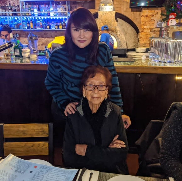 Profile Picture of Fabiola Ramos (@fabykarlo3101) on Poshmark