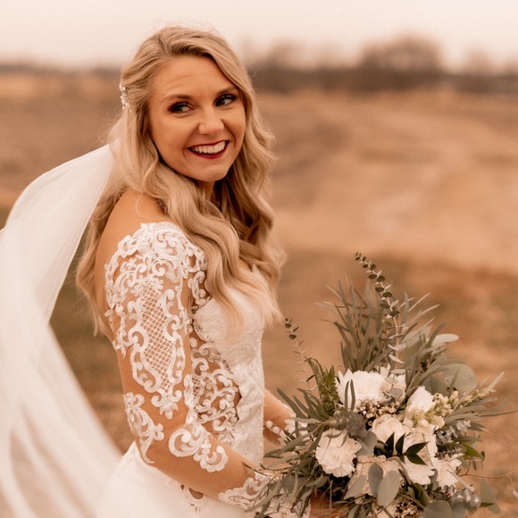 Profile Picture of Sarah Jaehnig (@sarahjaehnig) on Poshmark