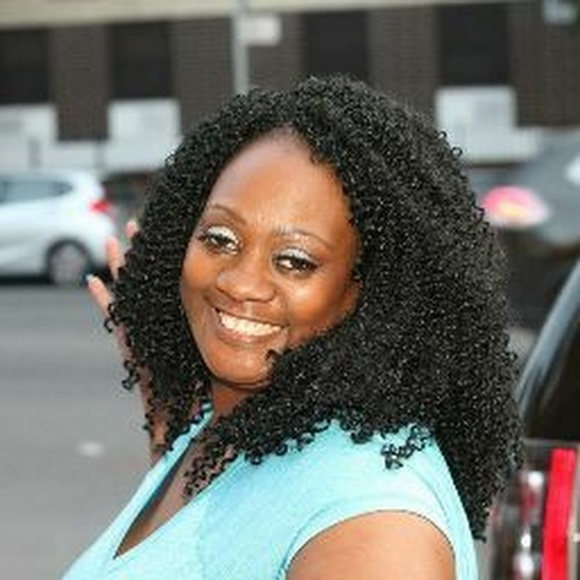Profile Picture of Tonya Boyd (@sasytj) on Poshmark