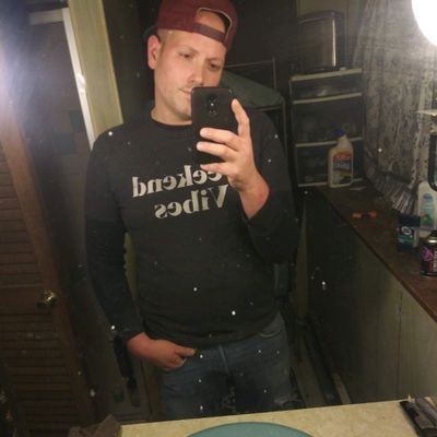 Profile Picture of JUSTIN TOMPKINS (@JUSTINT66442158) on Twitter