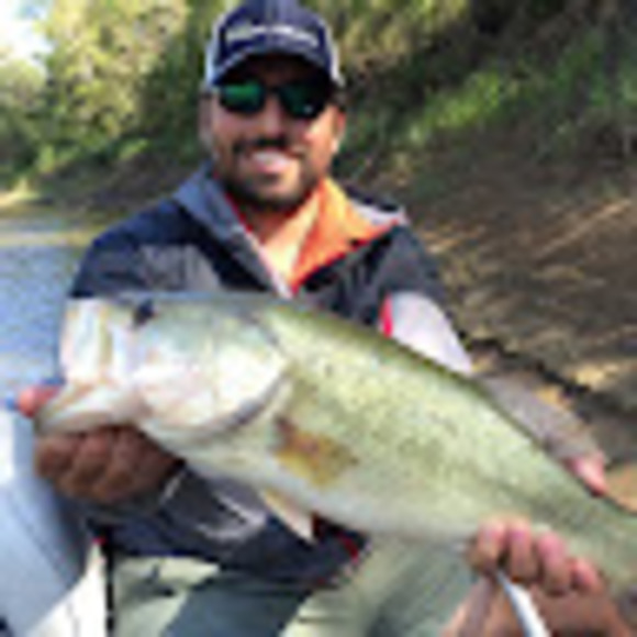 Profile Picture of Gregory Savage (@gregory_savage) on Poshmark