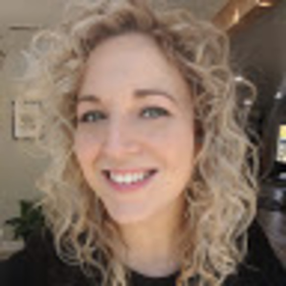 Profile Picture of Whitney Morrow (@yassbrass) on Poshmark