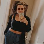 Profile Picture of Izabella Tovar (@izabella_tovar) on Instagram