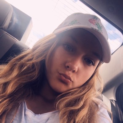 Profile Picture of Alyssa Davenport (@AlyssaD25961259) on Twitter