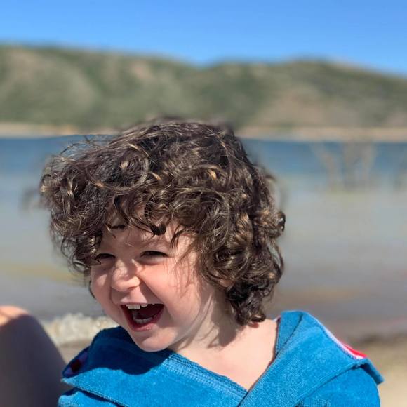 Profile Picture of Danielle Prager (@pragmeister) on Poshmark