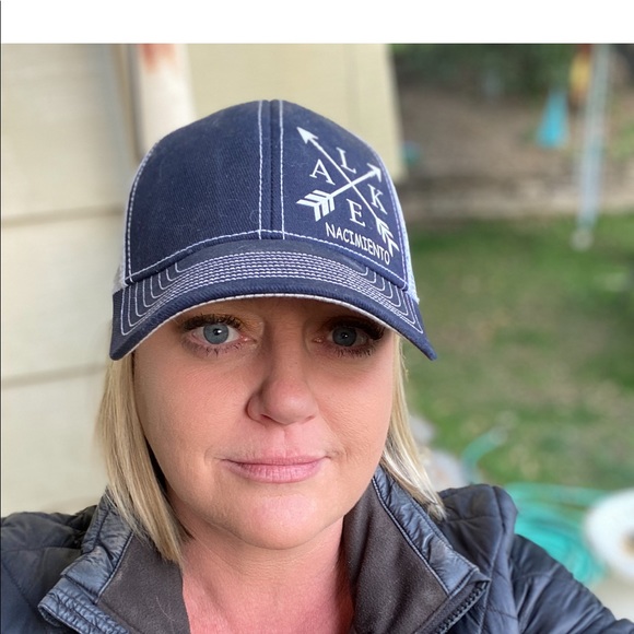 Profile Picture of Lisa Wheeler (@lisawheeler377) on Poshmark