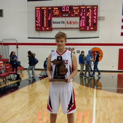 Profile Picture of Michael Blust (@michaelblust18) on Twitter