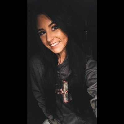 Profile Picture of Amanda Underwood (@Amanda_Morgan7) on Twitter