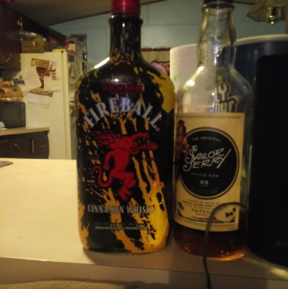 Profile Picture of Jeffry Goddard (@jeffrygoddard33) on Poshmark